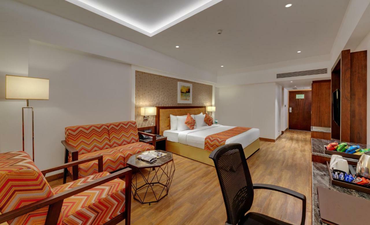 Отель The Fern Residency, Satara Maharashtra Экстерьер фото