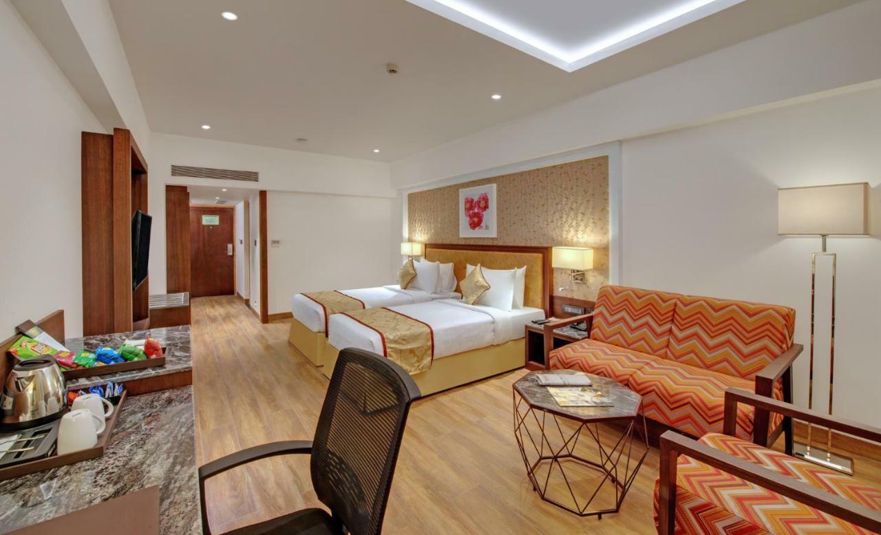 Отель The Fern Residency, Satara Maharashtra Экстерьер фото